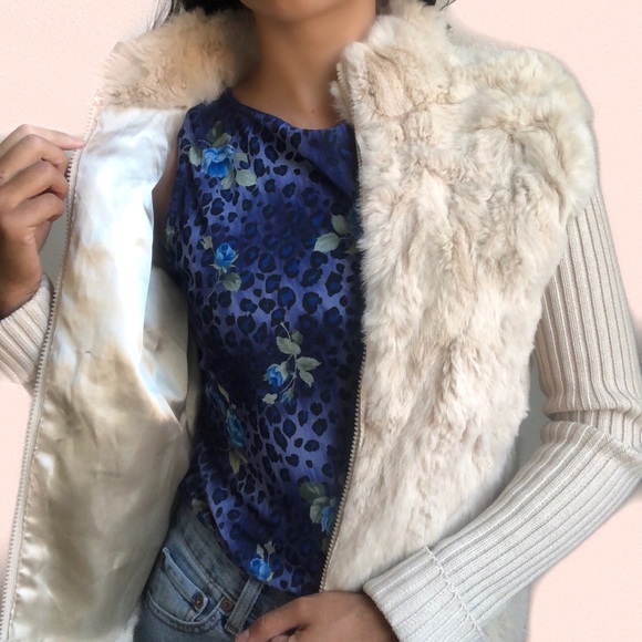 TAN FUR VEST ZIP UP SWEATER - Picture 3 of 5